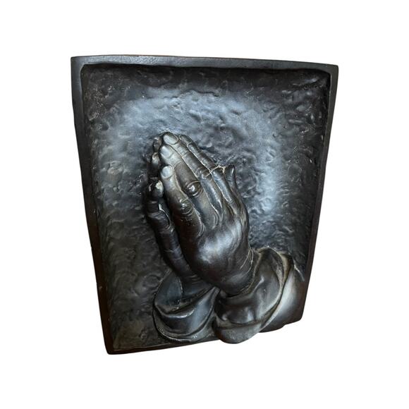 Praying Hands Dimensional Plaster Wall Hanging Plaque 10.5" x 8" x 1.5" - Picture 1 of 12